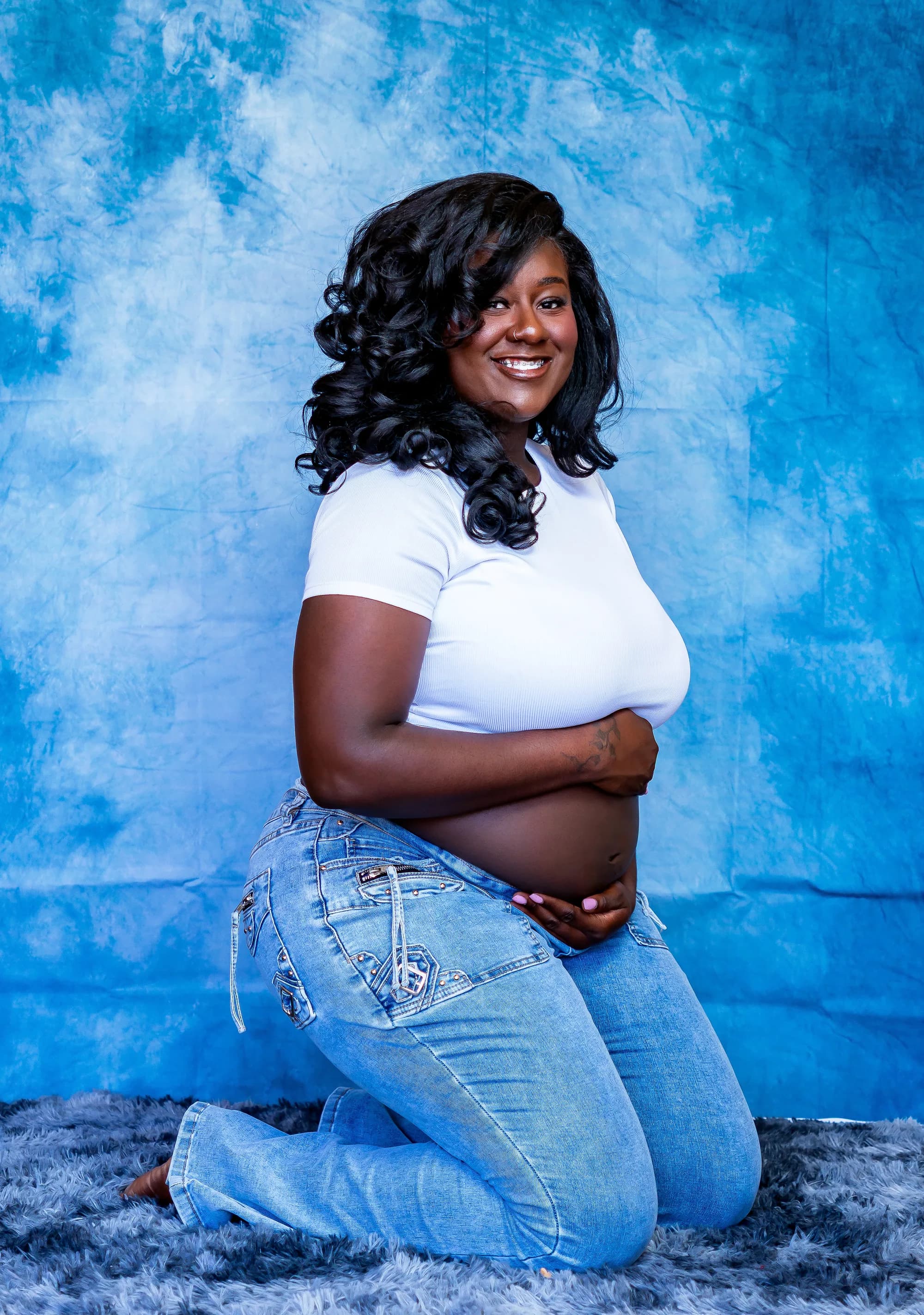 Ashley — Maternity Portrait